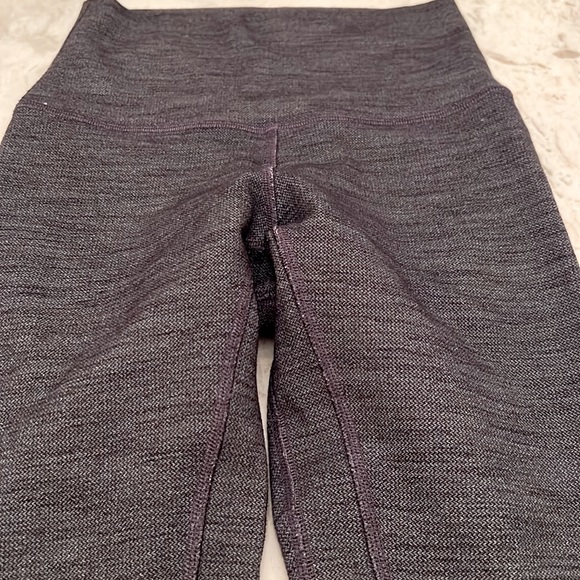 Lululemon leggings - Picture 6 of 6